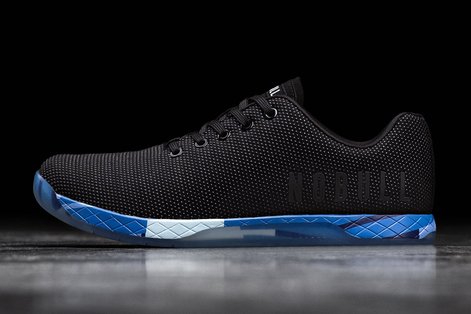 black sunset trainer no bull