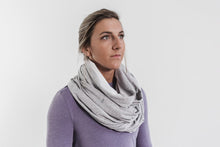 Load image into Gallery viewer, TWO-TONE INFINITY SCARF
