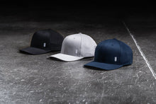 Load image into Gallery viewer, HORNS CLASSIC HAT
